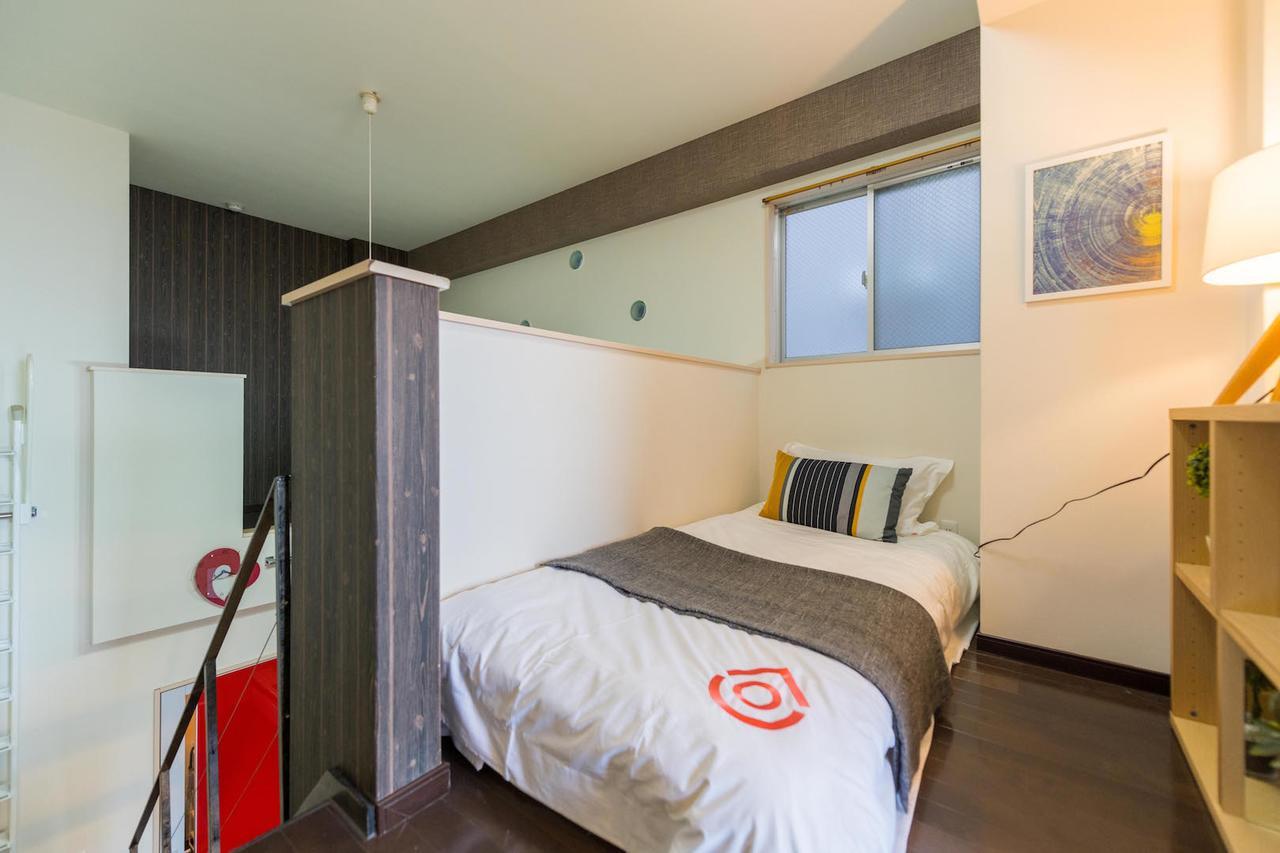 Yeah Room Zeus The Garden Osaka Exterior foto