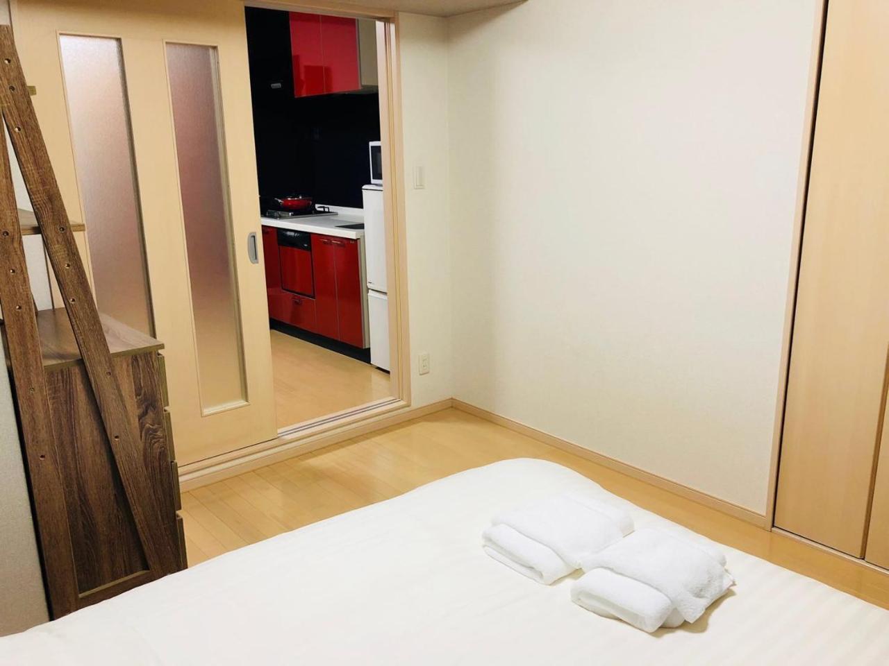 Yeah Room Zeus The Garden Osaka Exterior foto